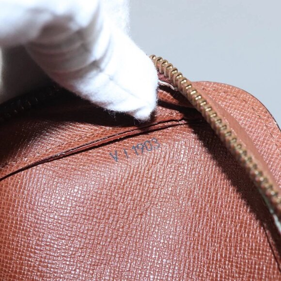 LOUIS VUITTON Monogram Orsay Clutch Bag M51790 LV Auth 116959 - Picture 8 of 16